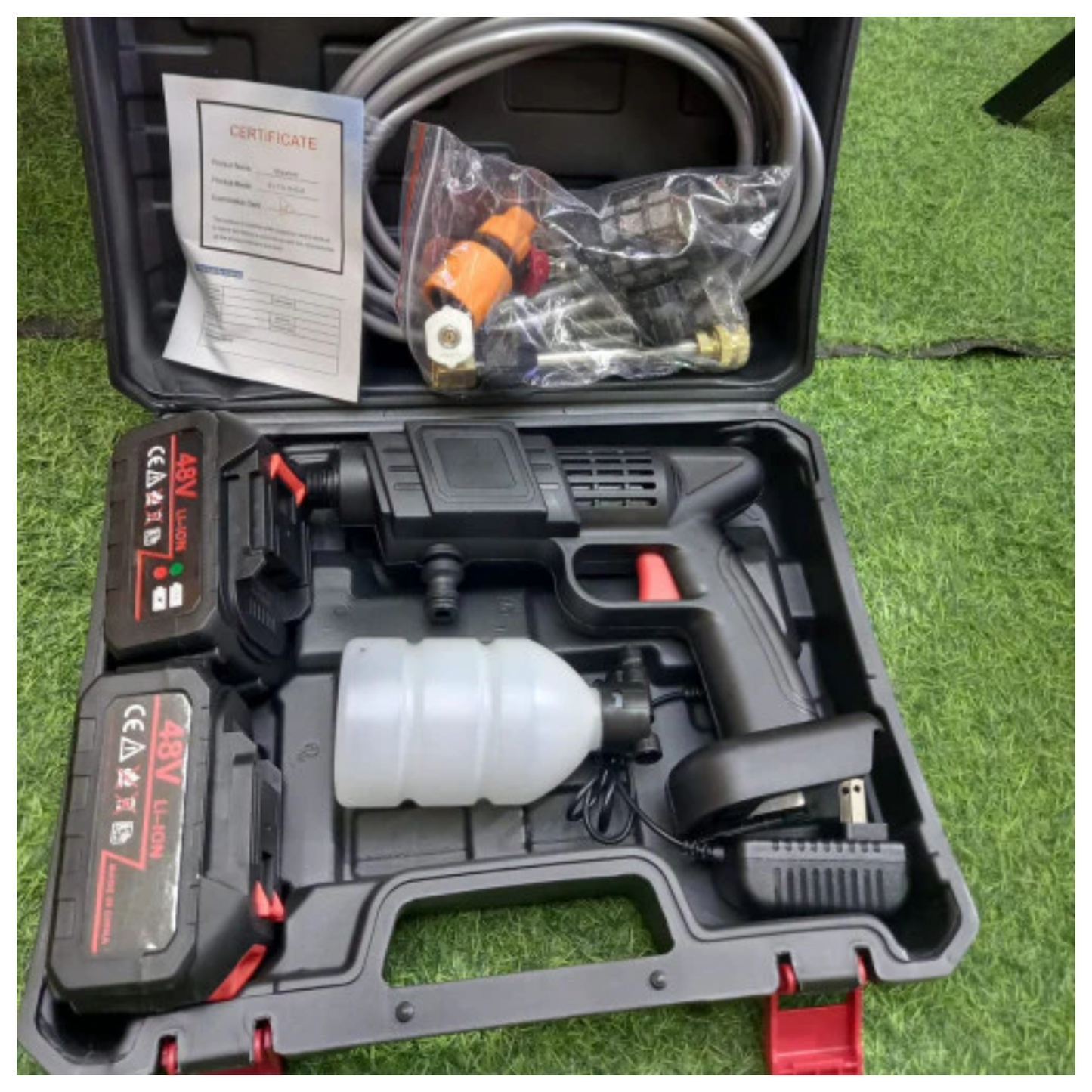 Hidrolavadora Portátil con 2 Baterías